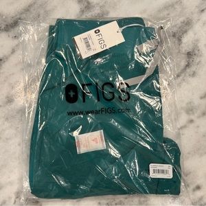 FIGS ZAMORA JOGGER. HUNTER Green. NWT